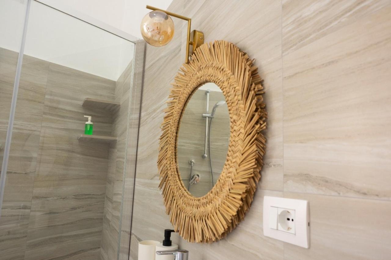 Seaport #Rooms Trani Esterno foto