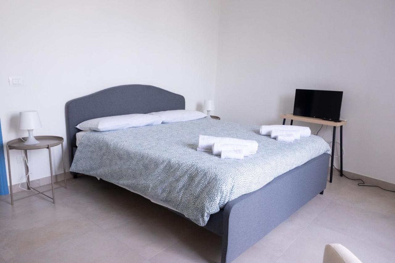 Seaport #Rooms Trani Esterno foto